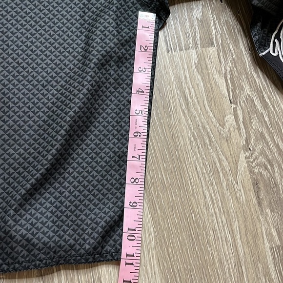 QUICKSILVER board shorts - Picture 5 of 6